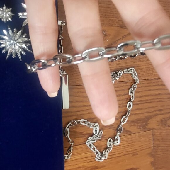 White House Black Market Blue Velvet Clutch - Picture 7 of 8